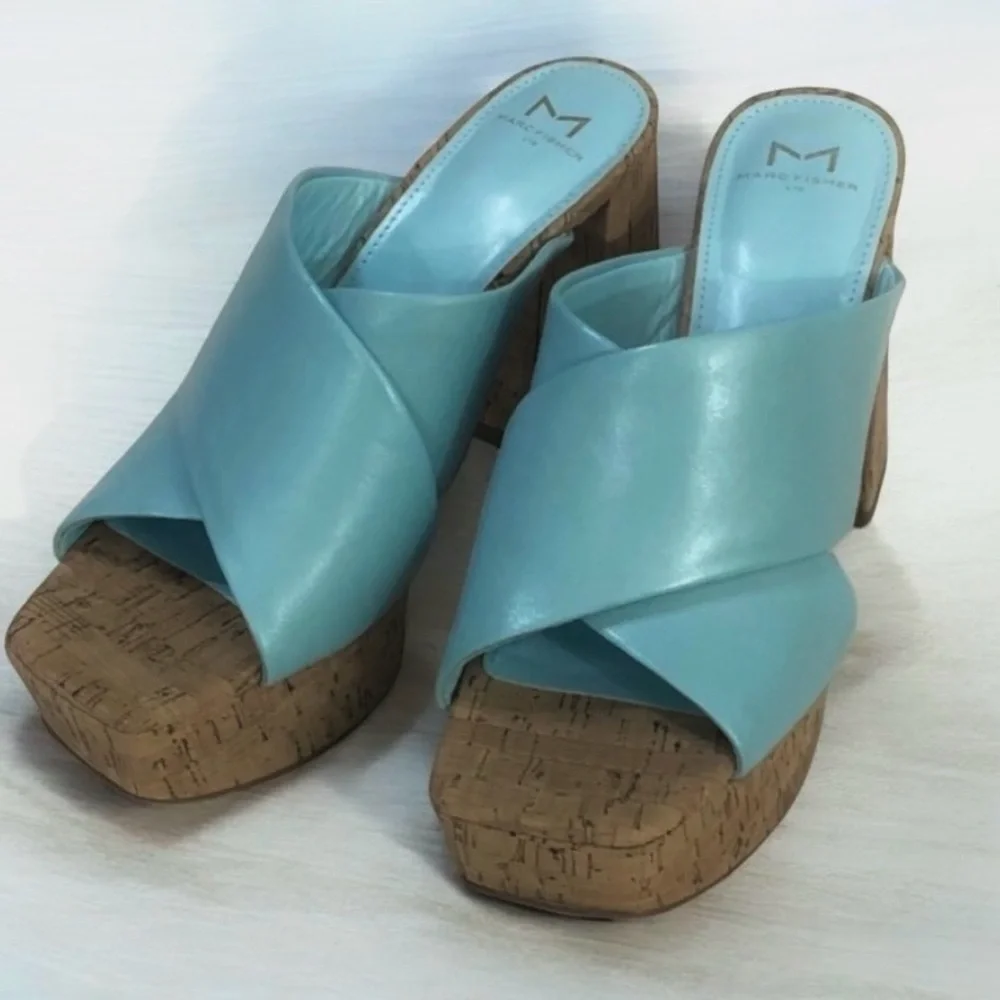 Marc Fisher Farlow Aqua Crisscross Platform High Cork Heel Sandals sz 8.5